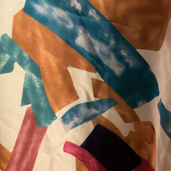 Jane Chic Designs Plus Size Sublimation Blouse - Picture 5 of 6